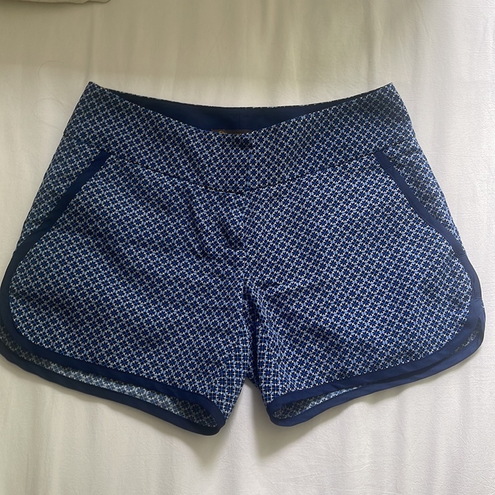 Outback Red shorts